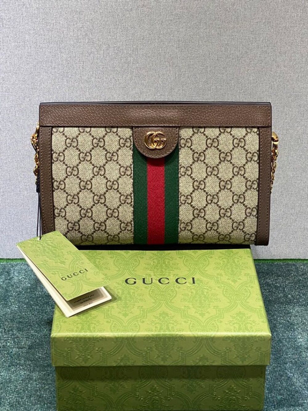 Gucci Ophidia GG Small Shoulder Bag Gucci Ophidia